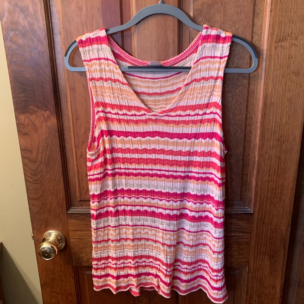 Chico's Vibrant Wave Striped Tank top. Size 2 or 12, 100 percent Rayon. V neck.